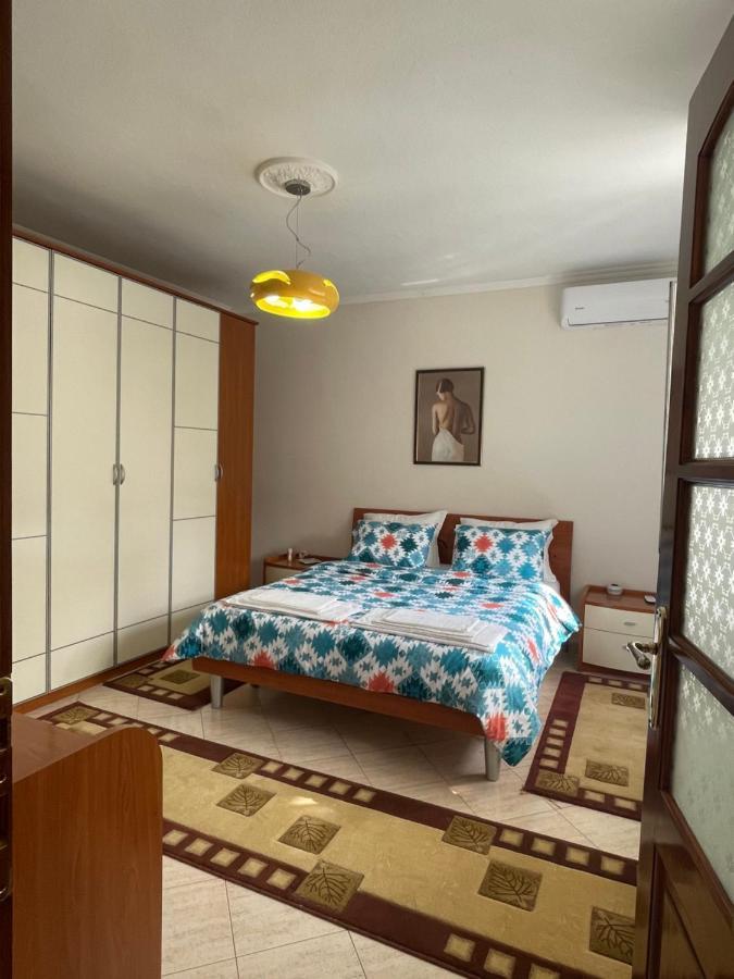 Guest House Tirana Exterior foto